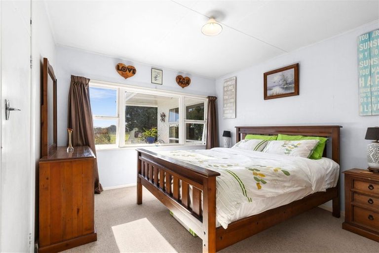Photo of property in 684 Abel Tasman Drive, Clifton, Takaka, 7183