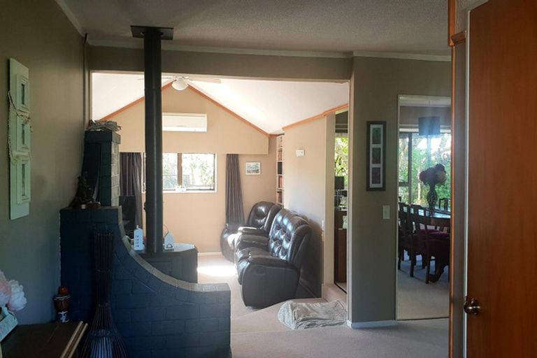 Photo of property in 49 Langdale Avenue, Paraparaumu, 5032