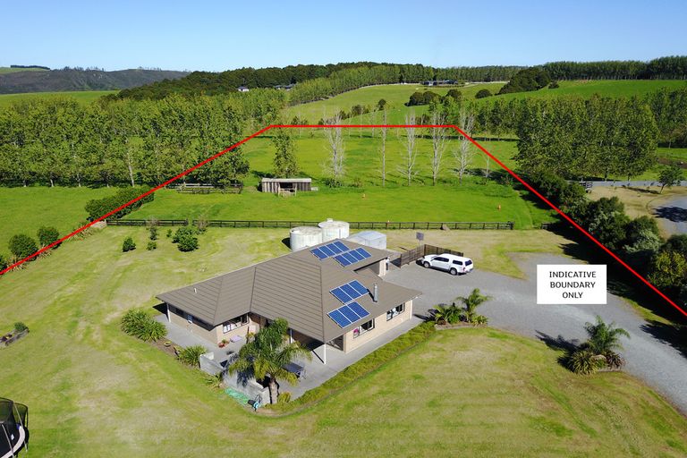 Photo of property in 427 Pungaere Road, Waipapa, Kerikeri, 0295
