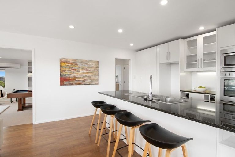 Photo of property in 32 Wiseley Road, Hobsonville, Auckland, 0618