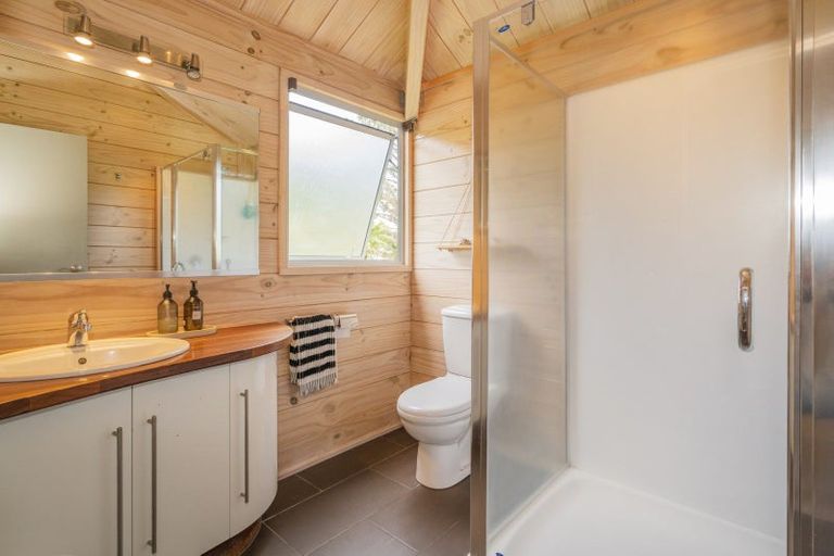 Photo of property in 33 Mccormick Place, Pauanui, Hikuai, 3579