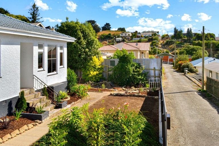 Photo of property in 10 Royal Terrace, Oamaru, 9400