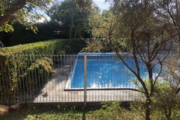 Photo of property in 23 Armstrong Avenue, Carterton, 5713