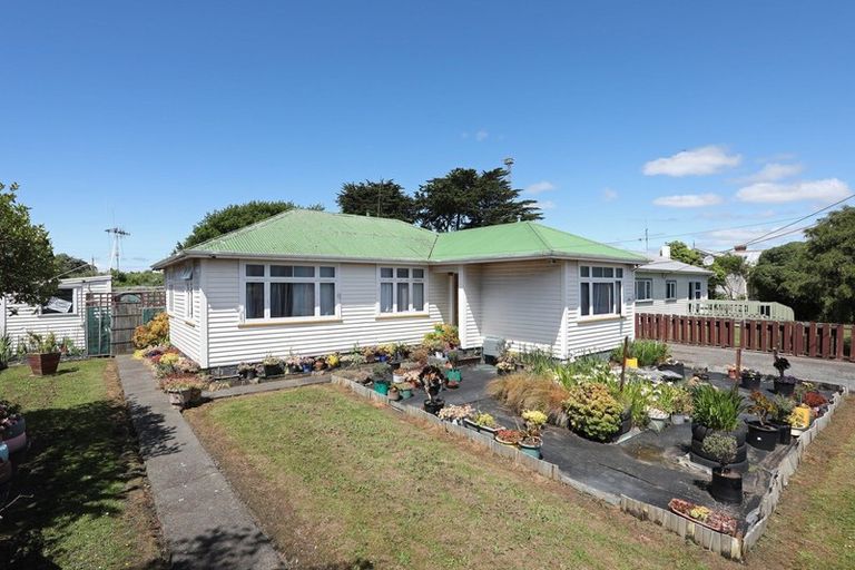 Photo of property in 61 King Street, Marton, 4710