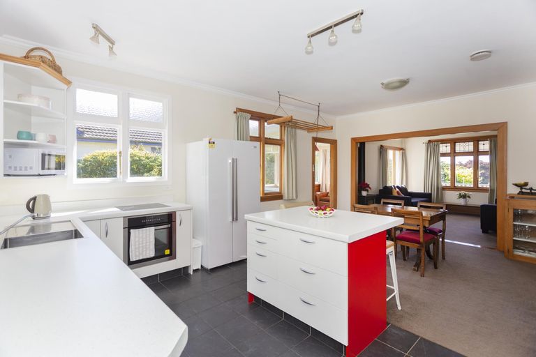 Photo of property in 40 Mersey Street, South Hill, Oamaru, 9400