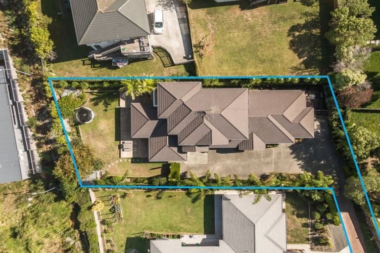 Photo of property in 14g Baulcomb Parade, Windsor Park, Auckland, 0632