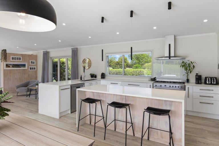 Photo of property in 114 Bombay Road, Bombay, 2675