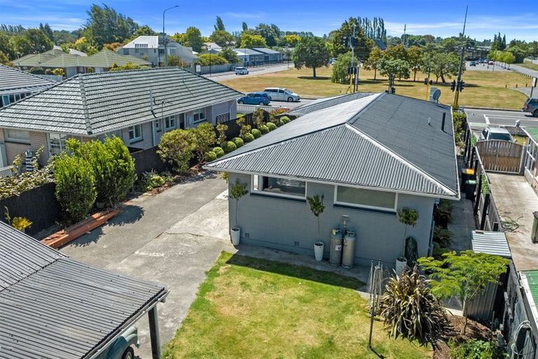 Photo of property in 301 Sawyers Arms Road, Bishopdale, Christchurch, 8053