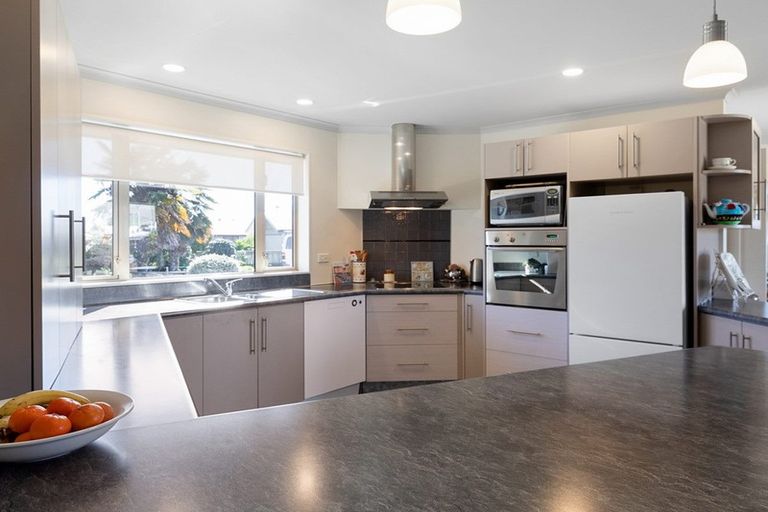 Photo of property in 8 Landau Place, Redwoodtown, Blenheim, 7201