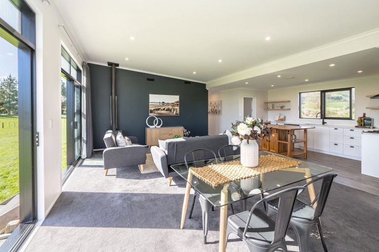 Photo of property in 34 Admiral Road, Gladstone, Masterton, 5883