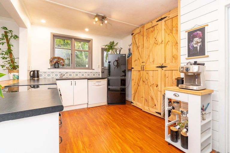 Photo of property in 469 Taieri Road, Halfway Bush, Dunedin, 9010