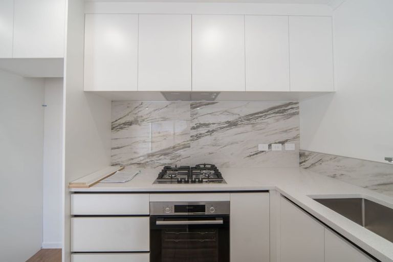 Photo of property in 2/4 Marama Street, Frankton, Hamilton, 3204