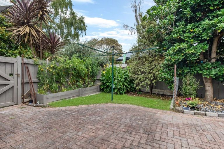 Photo of property in 50 Diomede Glade, Flagstaff, Hamilton, 3210