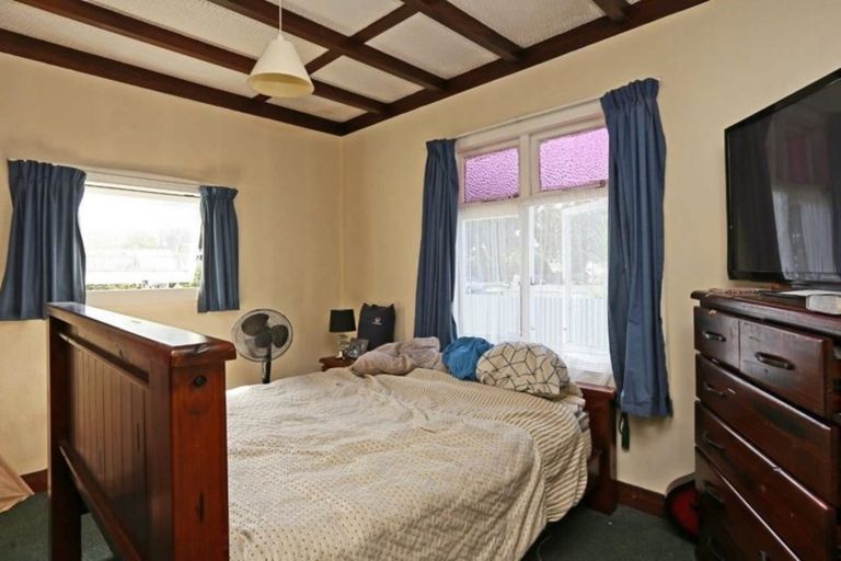 Photo of property in 214 Lascelles Street, Saint Leonards, Hastings, 4120