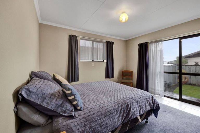 Photo of property in 19a Karamu Street, Strandon, New Plymouth, 4312