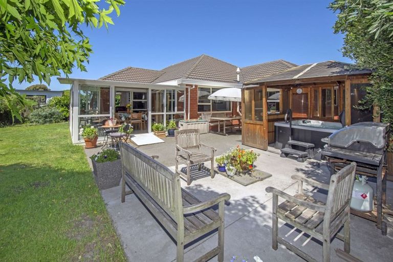 Photo of property in 29 Sea Eagles Place, North New Brighton, Christchurch, 8083