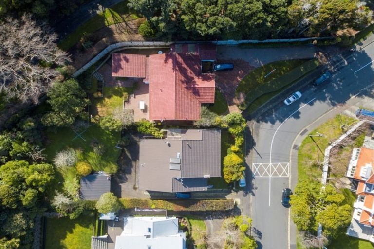 Photo of property in 52 Homewood Avenue, Karori, Wellington, 6012