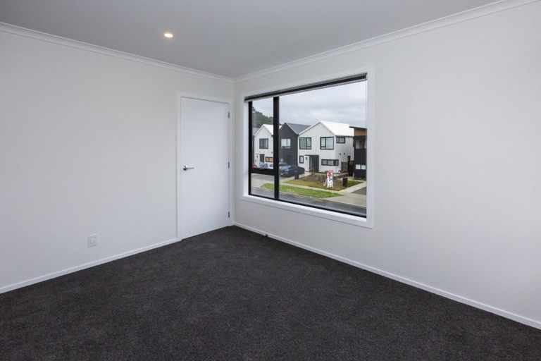 Photo of property in 9 Betty Boyes Street, Wallaceville, Upper Hutt, 5018
