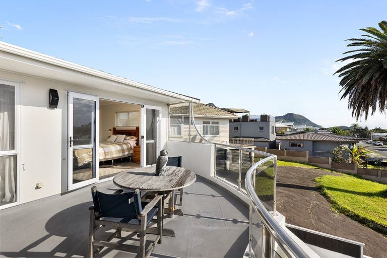Photo of property in 118 Oceanview Road, Mount Maunganui, 3116