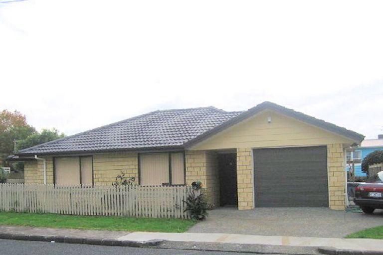 Photo of property in 2a Stonex Road, Papatoetoe, Auckland, 2025