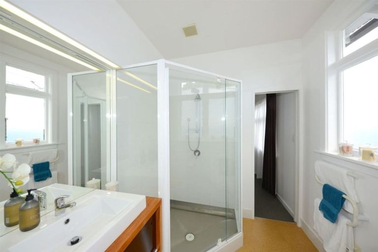 Photo of property in 11 Stenness Avenue, Somerfield, Christchurch, 8024