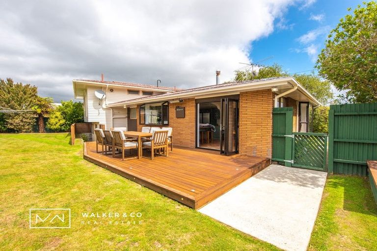 Photo of property in 6 Toledo Grove, Totara Park, Upper Hutt, 5018