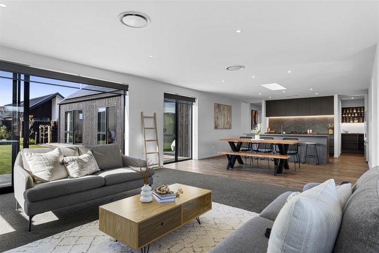 Photo of property in 46 Charles Upham Drive, Rangiora, 7400