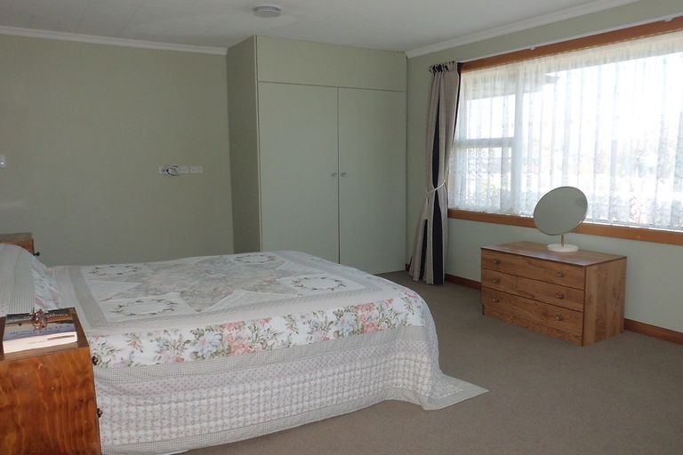 Photo of property in 17 Richard Pearse Drive, Temuka, 7920