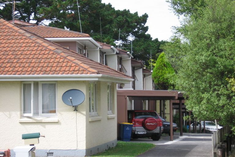 Photo of property in 7/8 Miro Street, New Lynn, Auckland, 0600