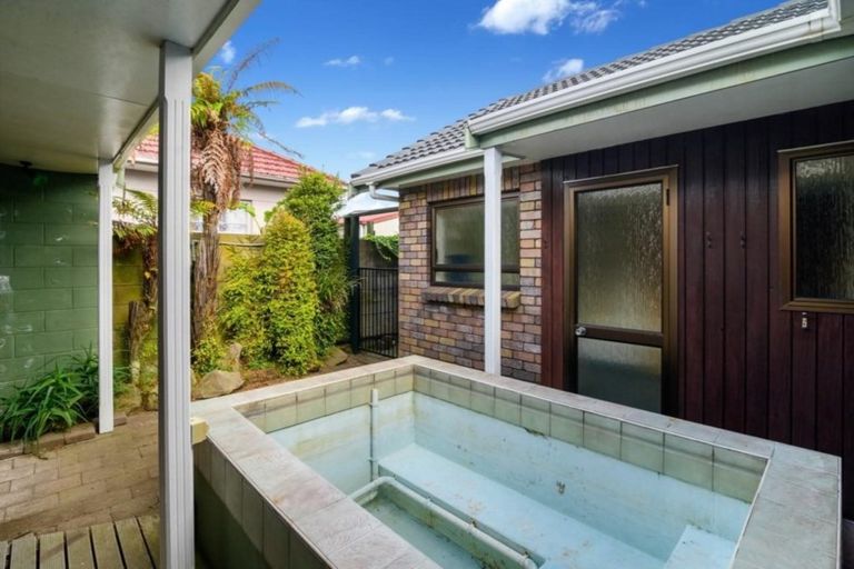 Photo of property in 30 Malfroy Road, Victoria, Rotorua, 3010