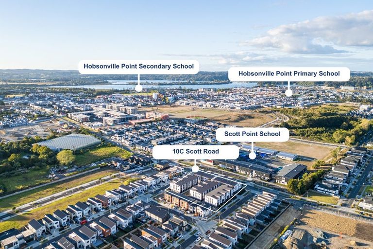 Photo of property in 8/10 Scott Road, Hobsonville, Auckland, 0616