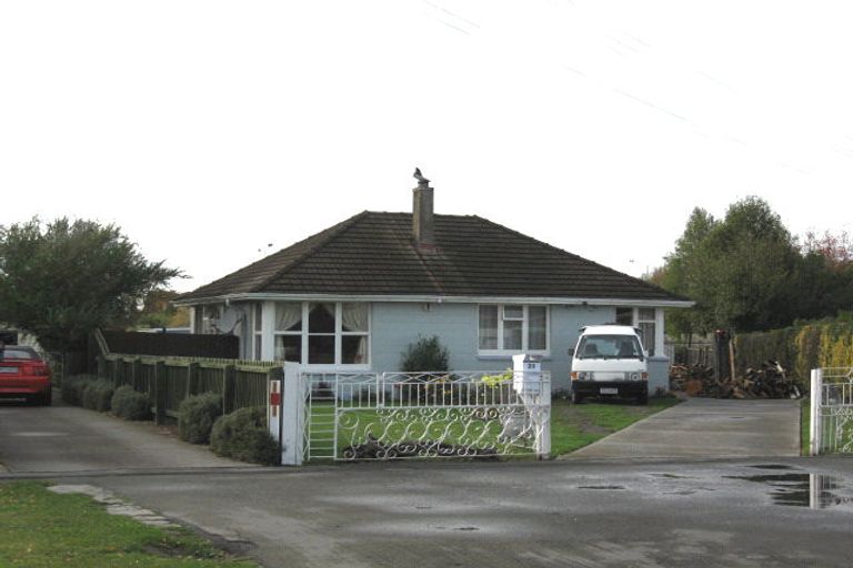 Photo of property in 20 Lambeth Crescent, Northcote, Christchurch, 8052