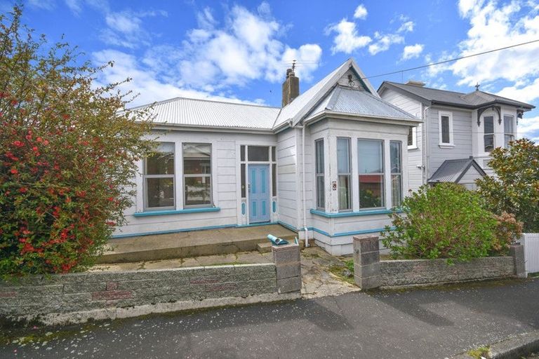 Photo of property in 18 Galloway Street, Mornington, Dunedin, 9011