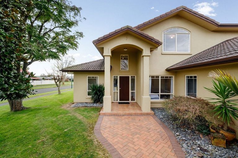 Photo of property in 181 Thornton Road, Cambridge, 3434