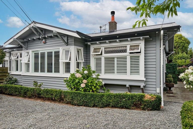 Photo of property in 71 Hautana Street, Woburn, Lower Hutt, 5010