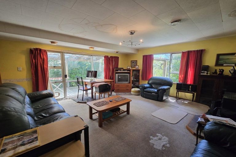 Photo of property in 42 Whitcombe Terrace, Hokitika, 7810