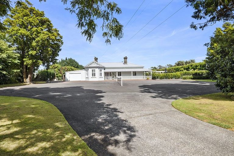 Photo of property in 190 Smart Road, Hillsborough, New Plymouth, 4372