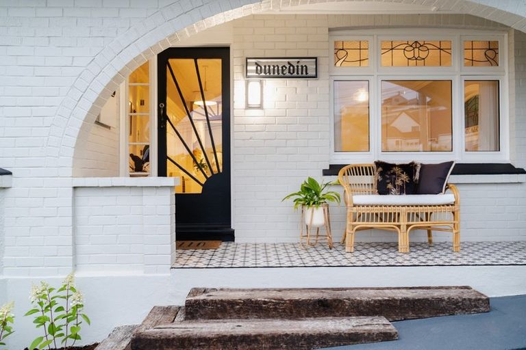 Photo of property in 59 Cliffs Road, Saint Clair, Dunedin, 9012