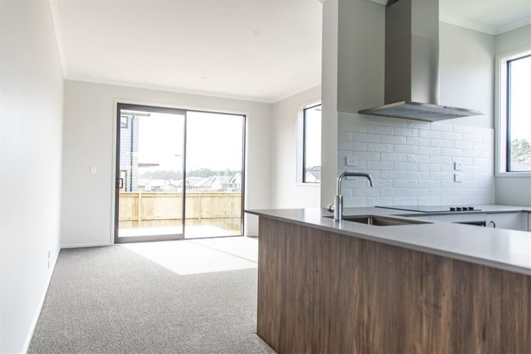 Photo of property in 21a Nellie Drive, Kumeu, 0810