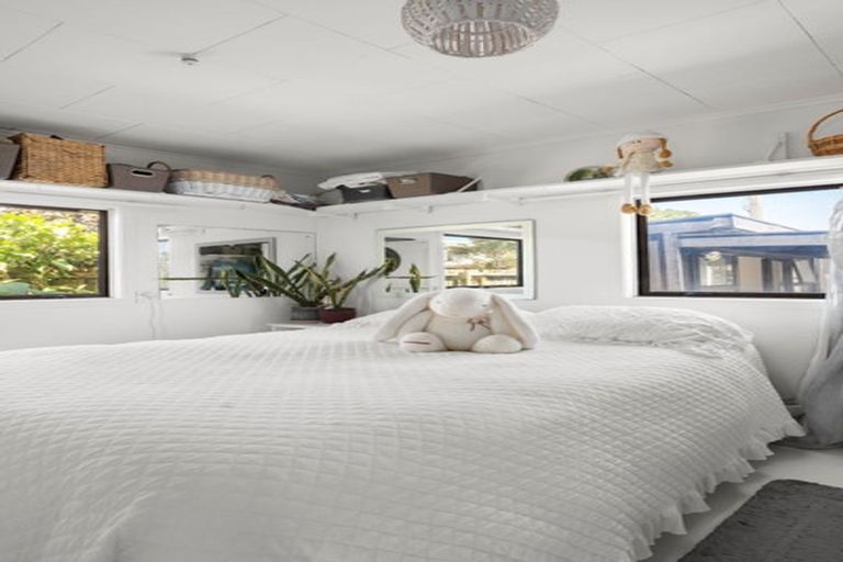 Photo of property in 515 Pukehina Parade, Pukehina, Te Puke, 3189