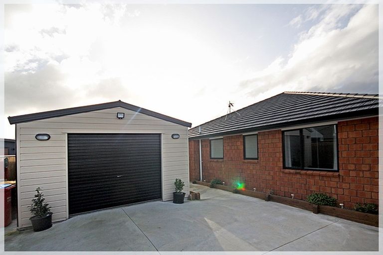 Photo of property in 15 Forbes Road, Foxton Beach, Foxton, 4815