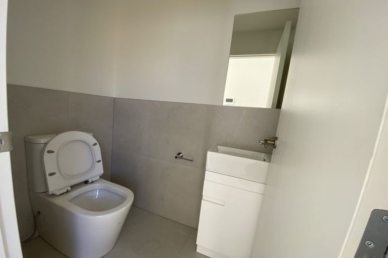 Photo of property in 26b Eddowes Street, Manurewa, Auckland, 2102