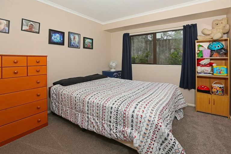 Photo of property in 30 Carnelian Court, Westgate, Auckland, 0614