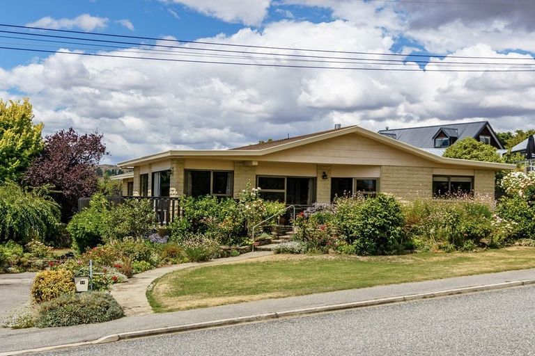 Photo of property in 74 Aronui Road, Bridge Hill, Alexandra, 9320