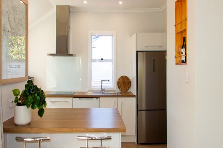 Photo of property in 192 Gladstone Road, Dalmore, Dunedin, 9010