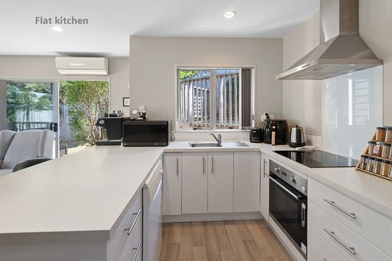 Photo of property in 682c Beach Road, Browns Bay, Auckland, 0630