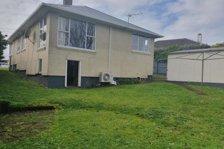 Photo of property in 11 Blackmore Street, Lynmouth, New Plymouth, 4310