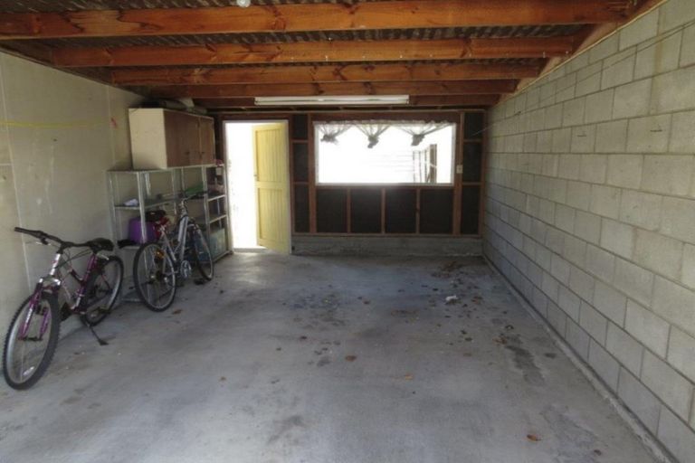 Photo of property in 25a Sedcole Street, Pahiatua, 4910