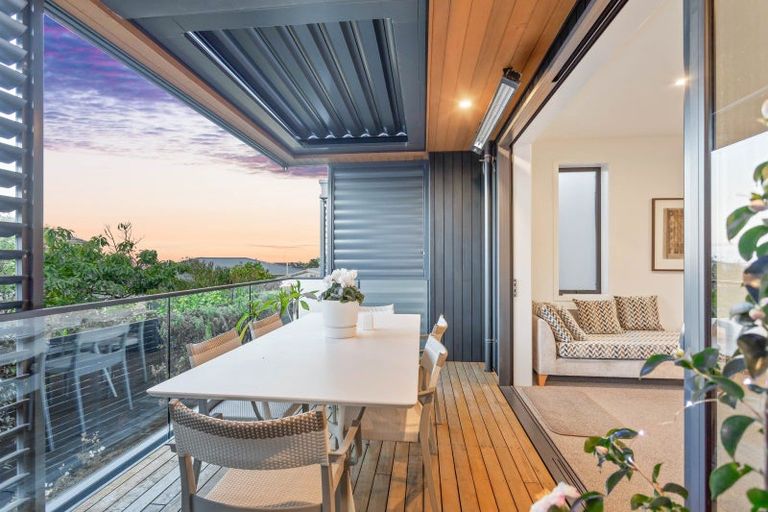 Photo of property in 352d Beach Road, Mairangi Bay, Auckland, 0630