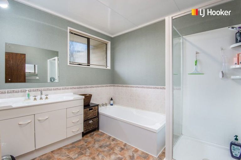 Photo of property in 9 Cedar Crescent, Mosgiel, 9024